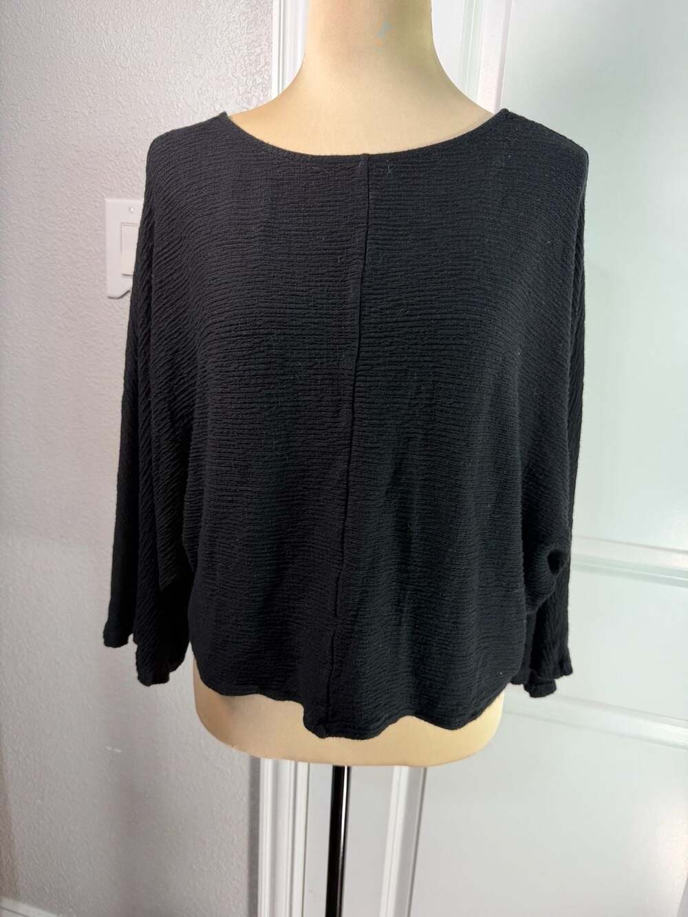 Maeve by Anthropologie Top Size Medium Black Textured Knit